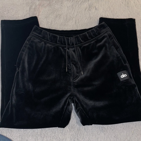 Small Alo yoga valour pants - Picture 7 of 8